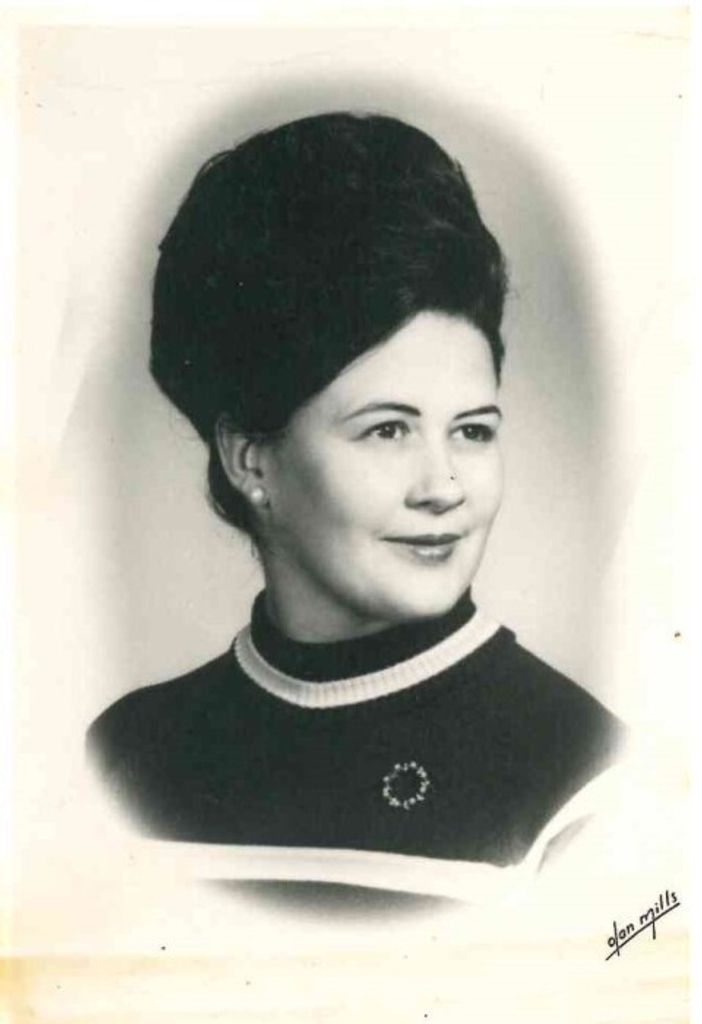 Wanda Darlene (Cromes)  Favorite