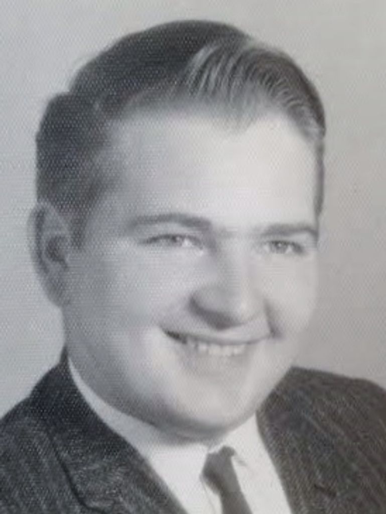Tommy Lee Rumfelt "Rube"