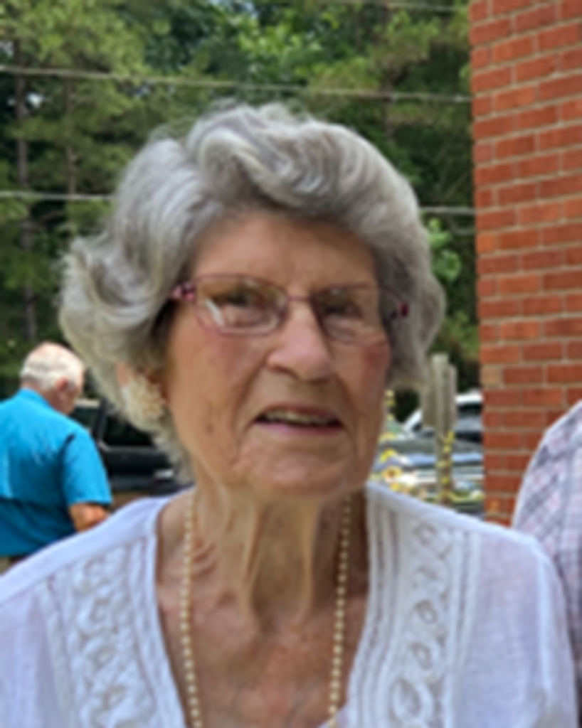 Flora Whitmire Hunt Profile Photo