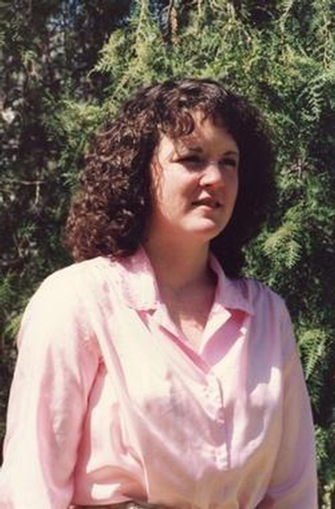 Lynne Le Anne Strickland Profile Photo