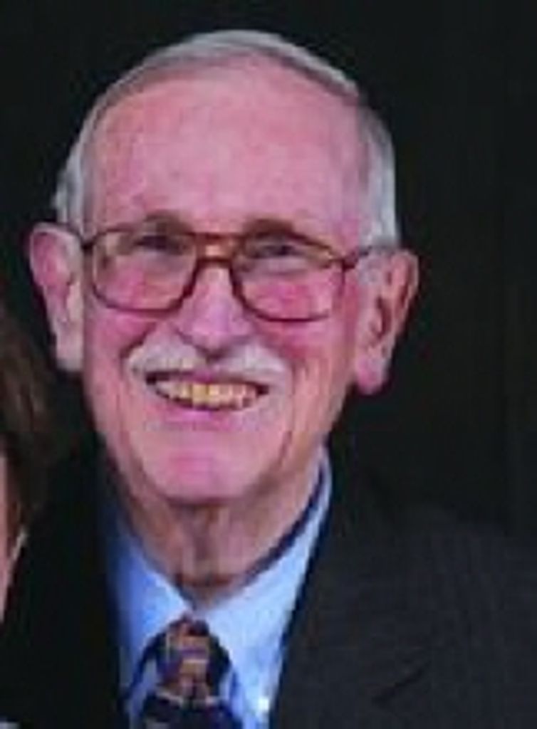 Duane" Moose" Woltzen