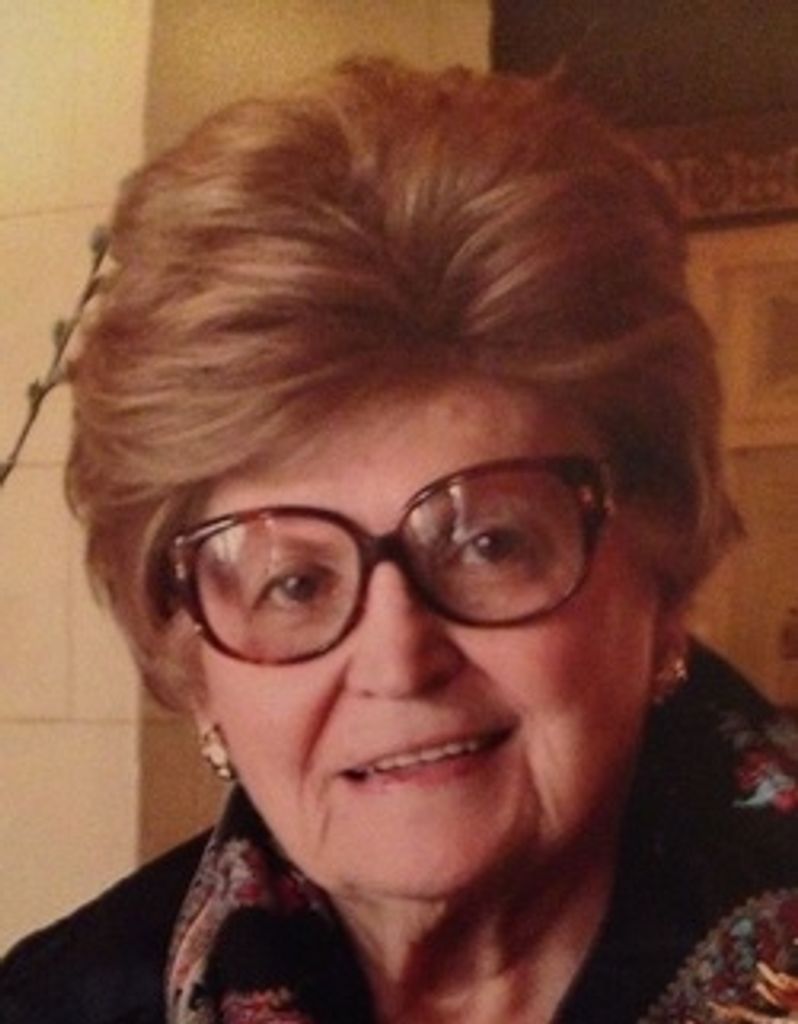Anne Dolores Zvara-Sarosy Profile Photo