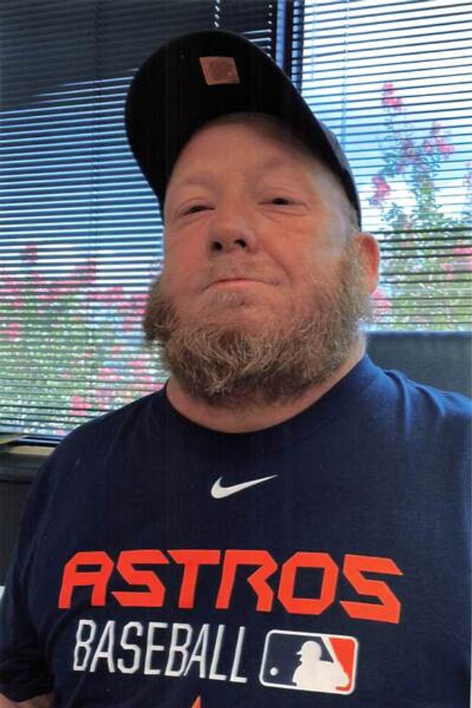 Bruce William Buss, Jr. Profile Photo