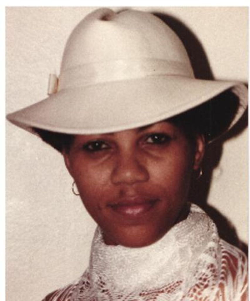 Geneva Cameron Profile Photo