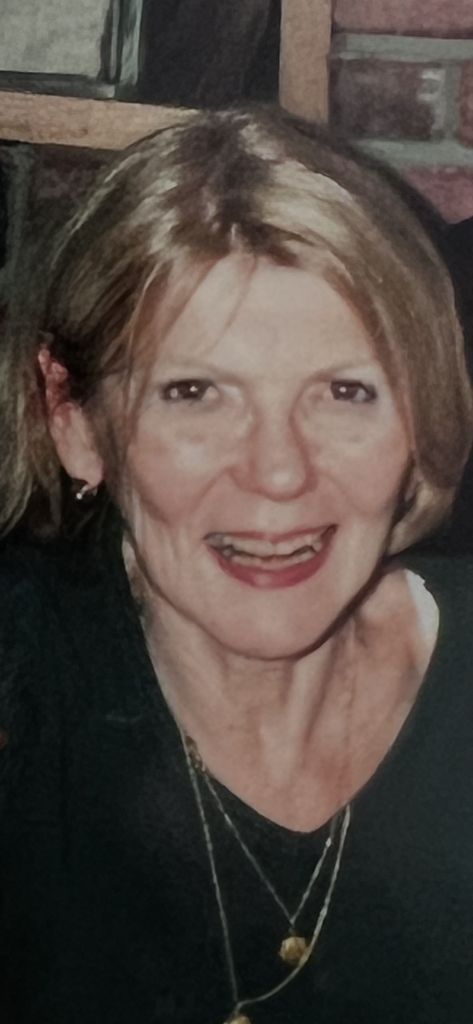 Anne Eva Obloy Profile Photo