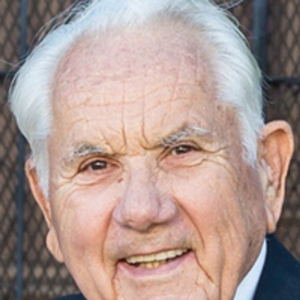 Alfonso  Richards, Md