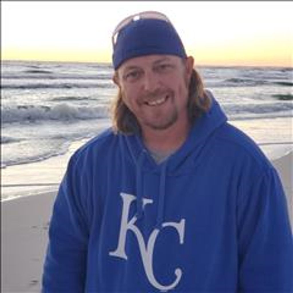 Rocky Lee Whiteley Profile Photo