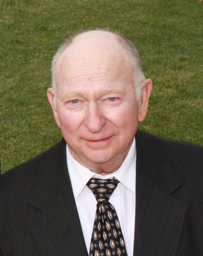 Larry Dennis Petersen