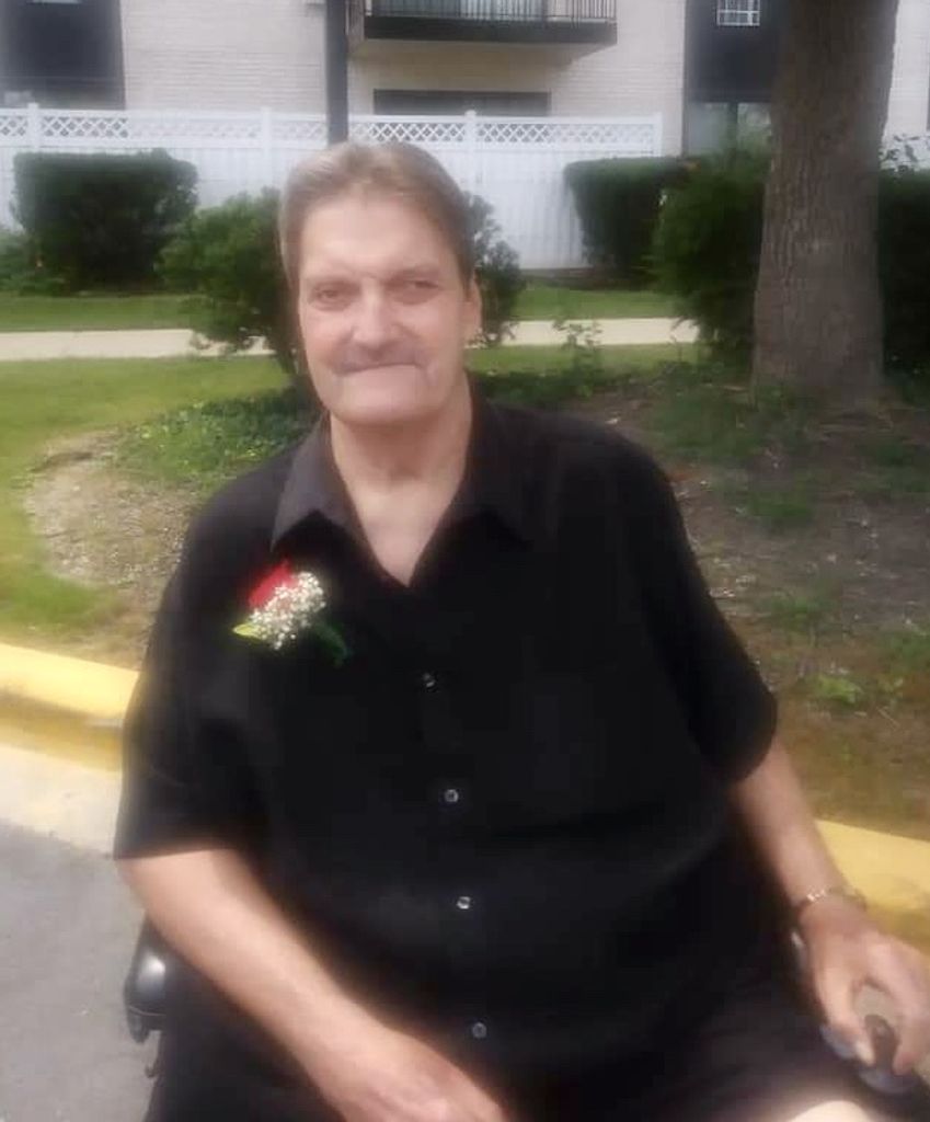 Michael Ratajczyk Profile Photo