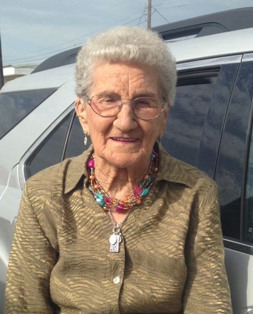 Helen (Moeller) Ray Profile Photo