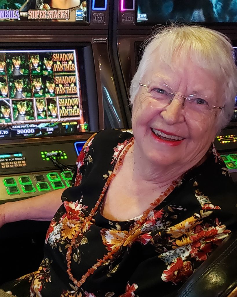 Eleanor Hajduch Profile Photo