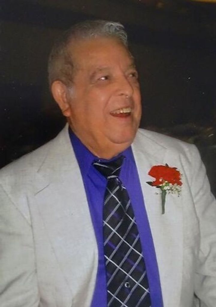 Oscar Martinez Burruel Profile Photo