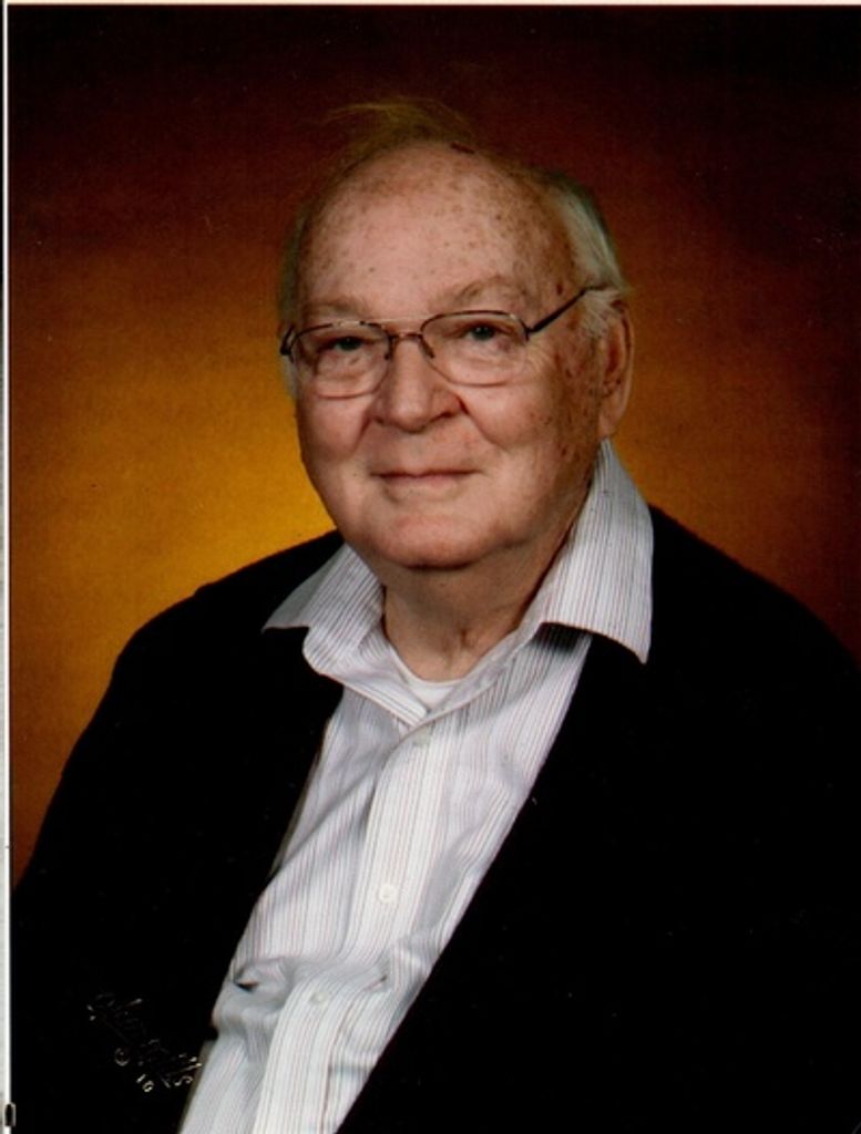 Parker "Ed" Tempest Profile Photo