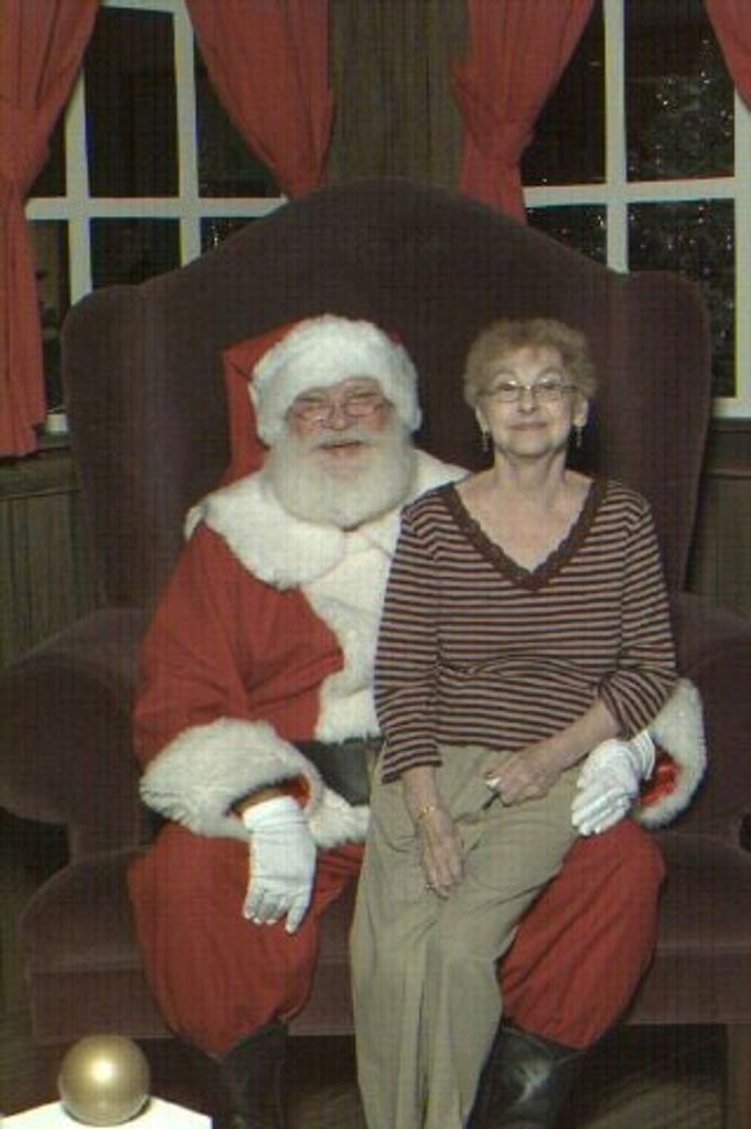 Evelyn G Moser Profile Photo