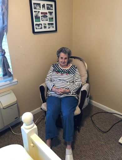 Linda Jewell (Deal)  Crosby photo gallery thumbnail 93 of 246