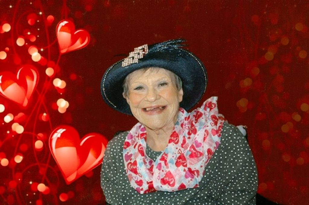 Rebecca Trevern Roper Profile Photo