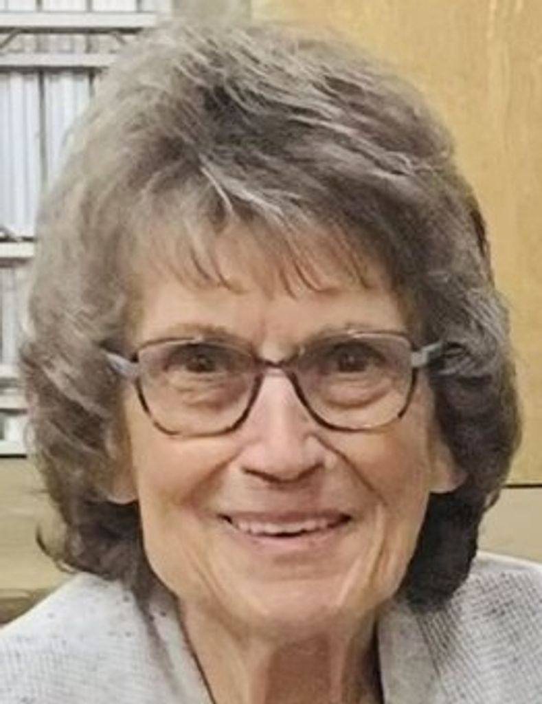 Jana Lou Starkey Lawrence Profile Photo