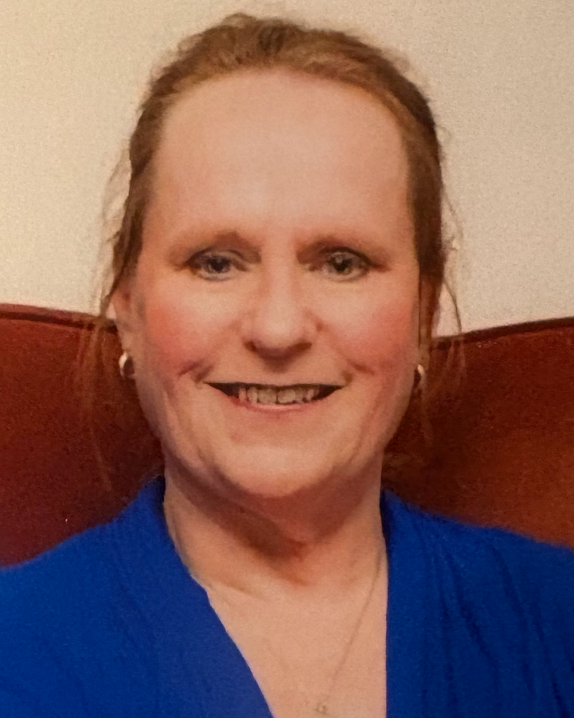 Holly Ellen Stairs Profile Photo