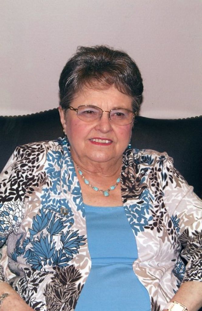 Doreen J. (Schneider)  Edwards
