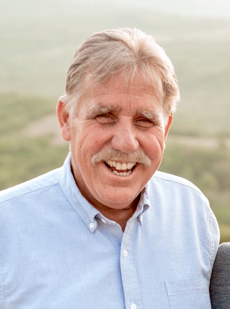 Bradley Carver Russell