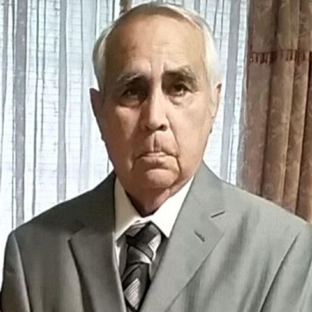 Oscar Leonel De Leon  Sr.