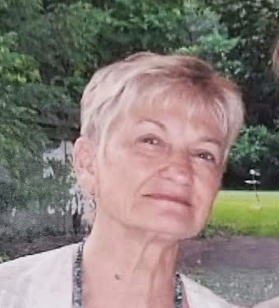 Harriet Elizabeth "Liz" Zehrbach