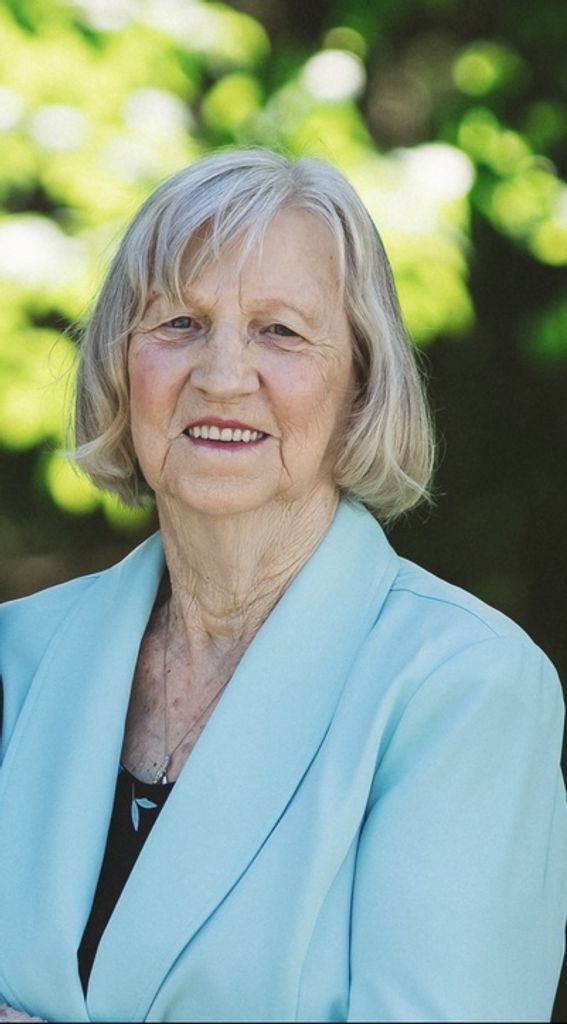 Loretta Charlotte Moore Profile Photo