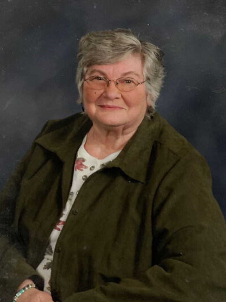 Lois "Betsy" Elizabeth Landwehr Profile Photo