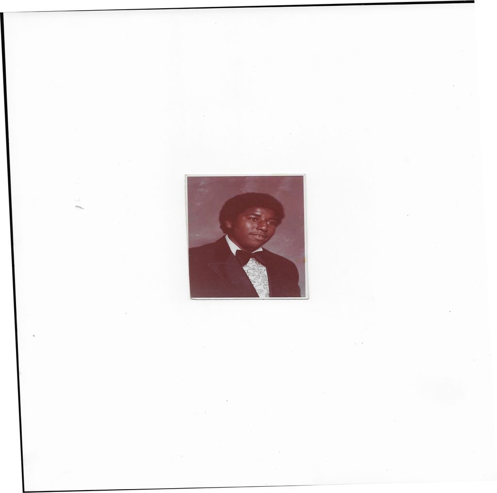 Roland Lorenzo Eaton Profile Photo