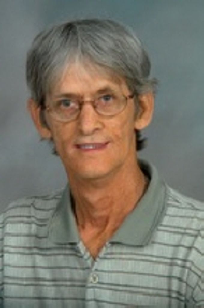 David Earl Hall