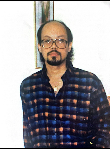 Michael Peter  de Gannes photo gallery thumbnail 1 of 3