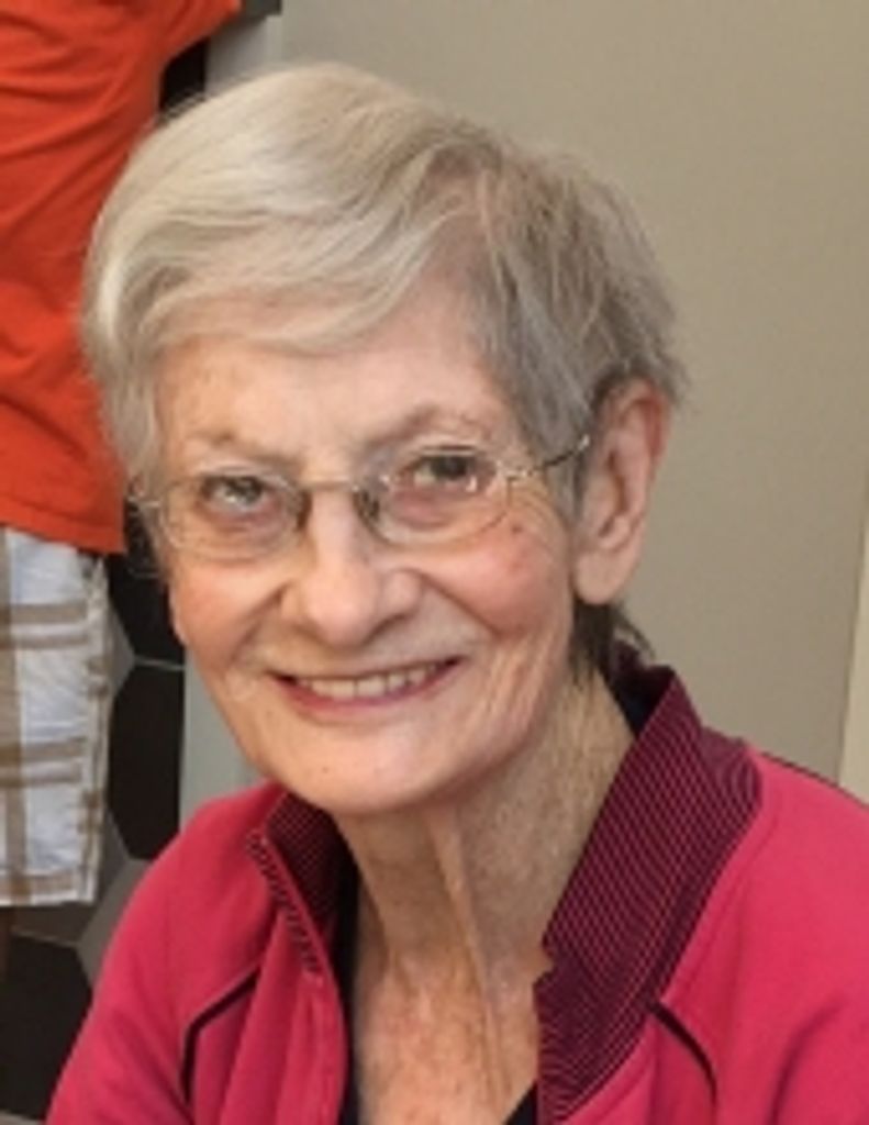 Beverly D Free