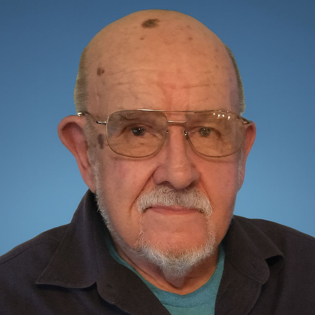 Robert L La Belle Profile Photo