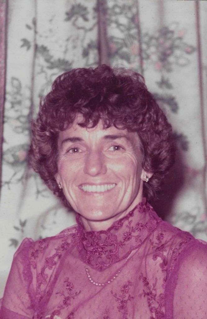 Mary Ann Hill Profile Photo