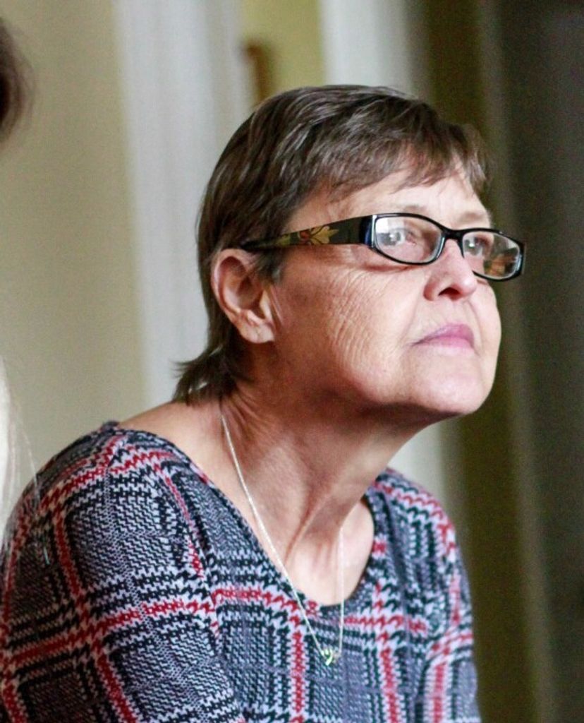 Teresa Floyd Daniels