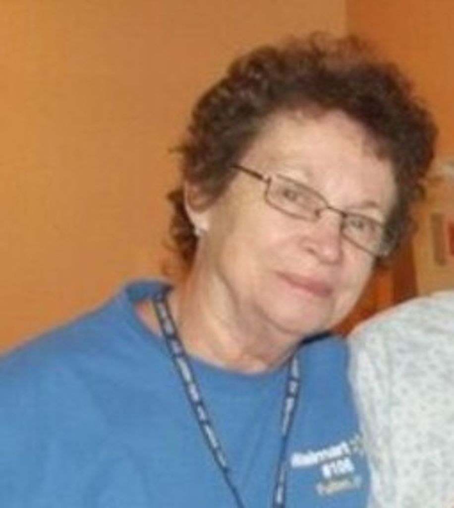Judith E Hutchins