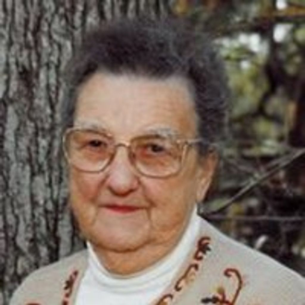 Noemie Comeaux Verret Louviere