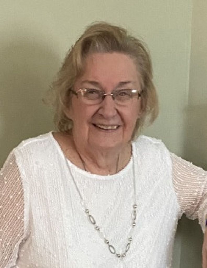 Linola V. Ditmars Totel