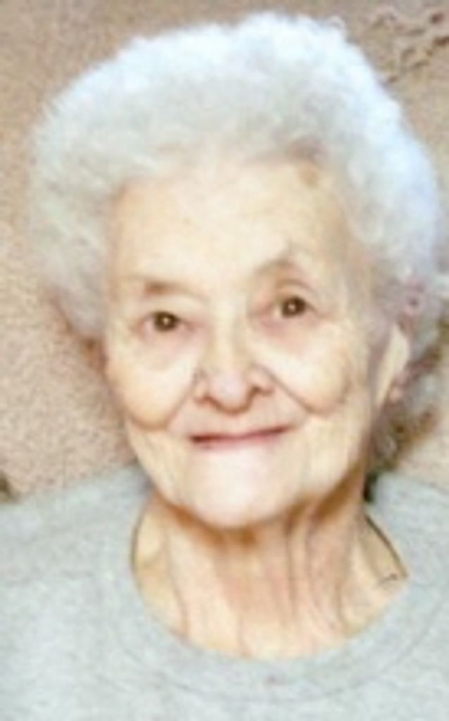 Doris E. (Nee Majoewsky) Lewis