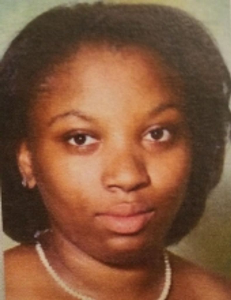 Tracie Erica Angela Robbins