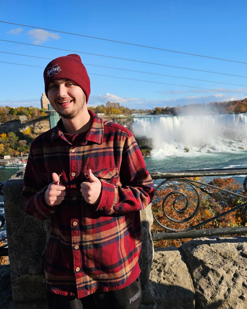 Gabriel "Gabe" McLaughlin