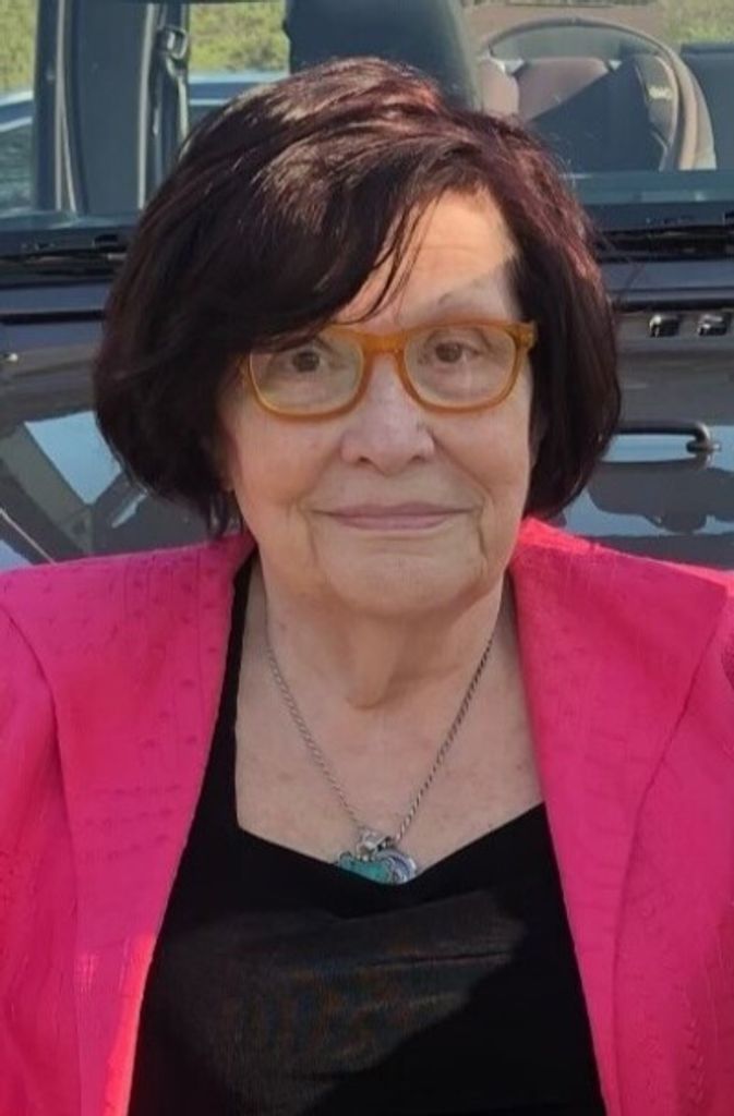 Linda Lee Lockwood Profile Photo