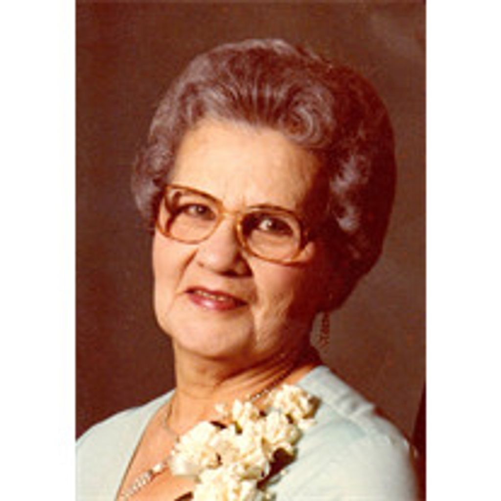 Evelyn Vivian Hage