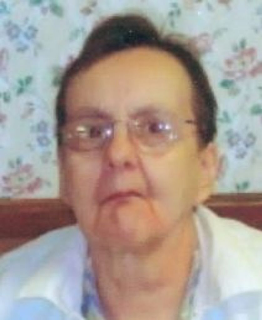 Edana M Karnes