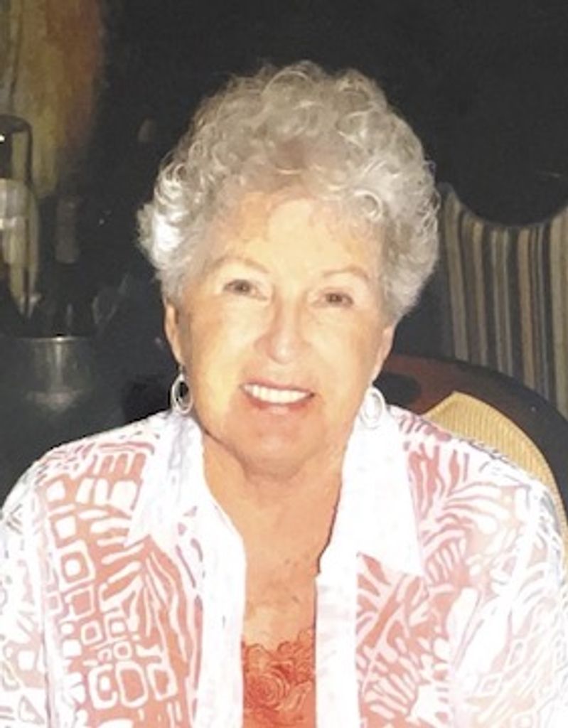 Dorothy M Smith