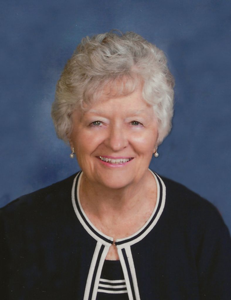 Lynn Loebe Halvorson Profile Photo