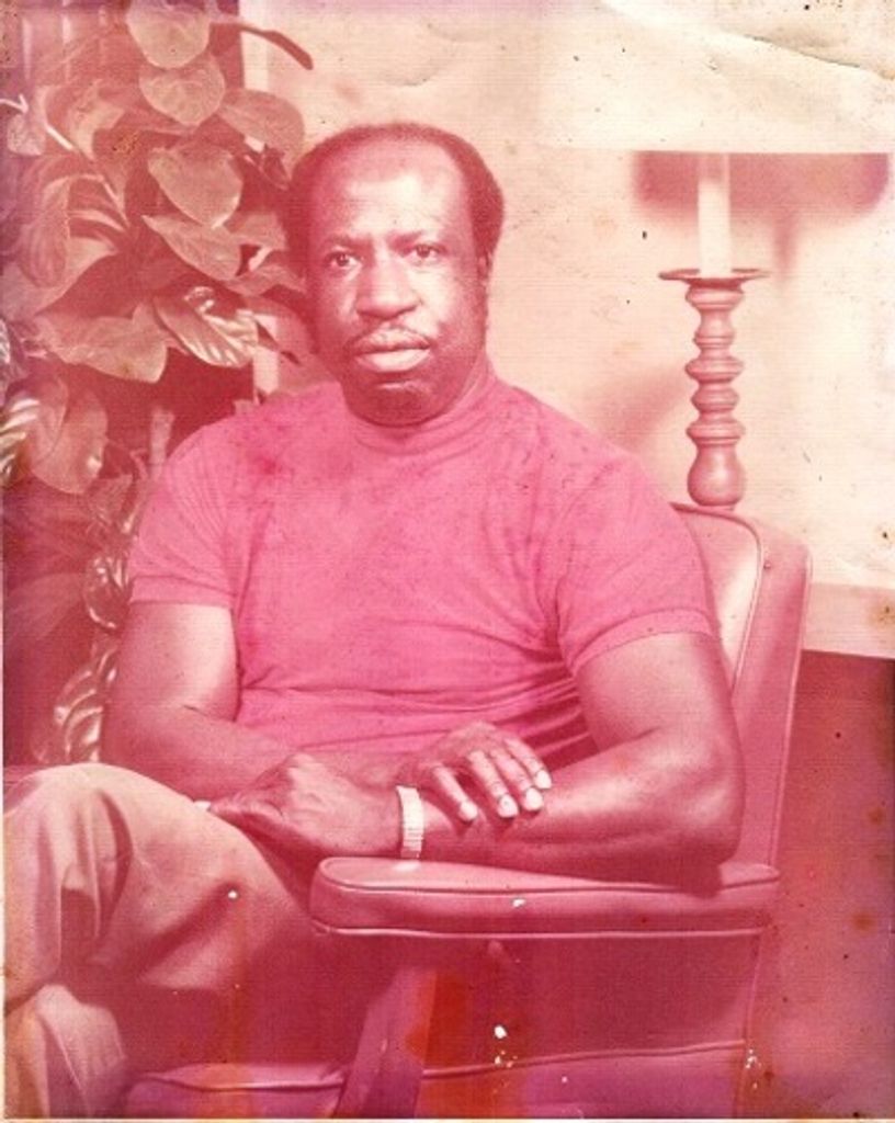 Samuel Mitchell Profile Photo