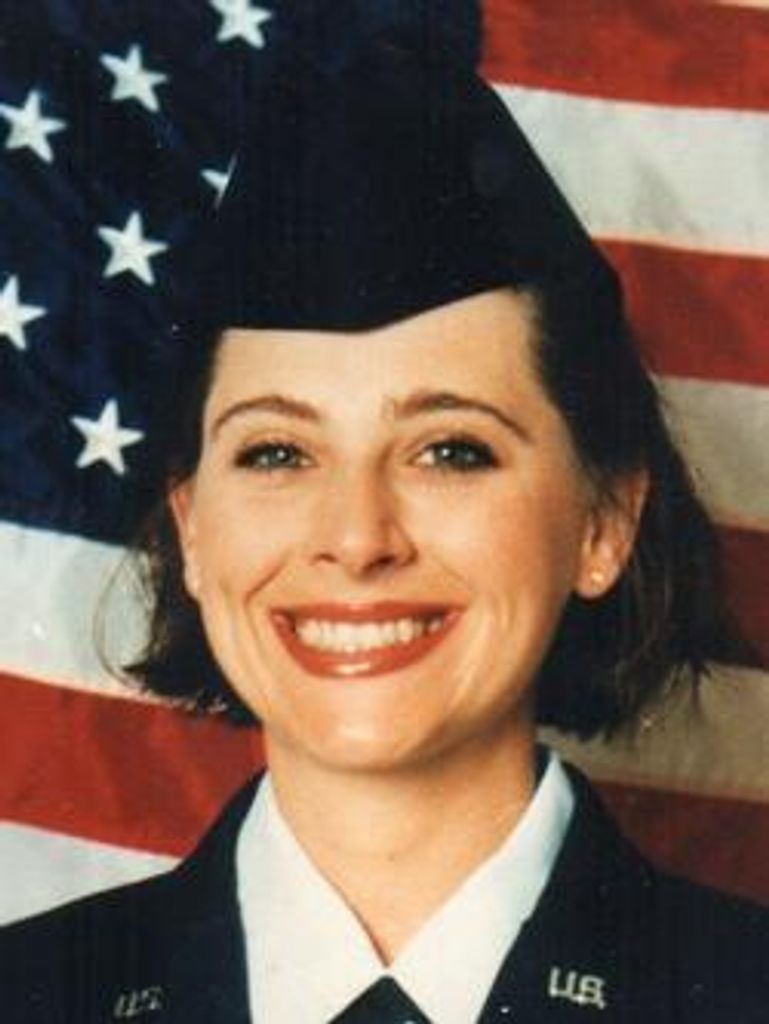 Mischelle Lee Trigo