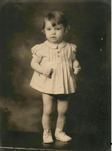 Natalie Annette (King)  McLain photo gallery thumbnail 6 of 173