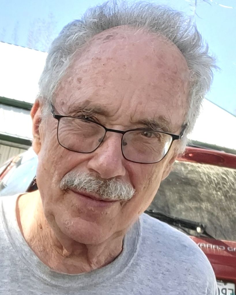Robert E. Davis Profile Photo